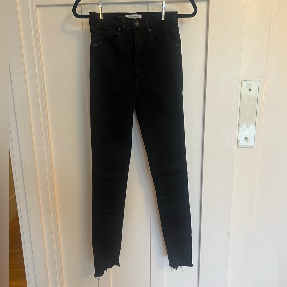 Abercrombie Jeans - Size 25L - Super Skinny Ultra High Rise